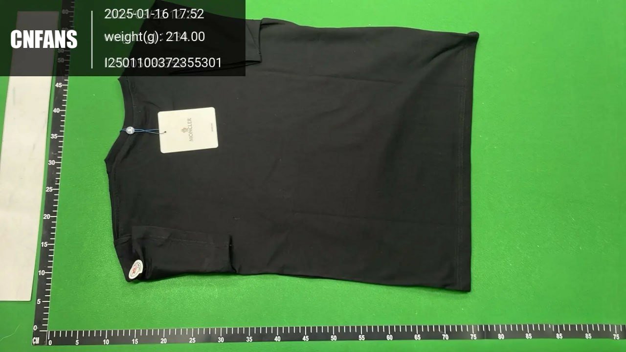 moncler T-shirt（30+） -4