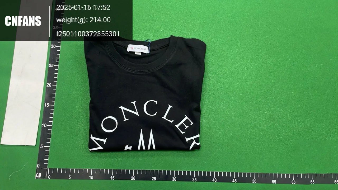 moncler T-shirt（30+） -3
