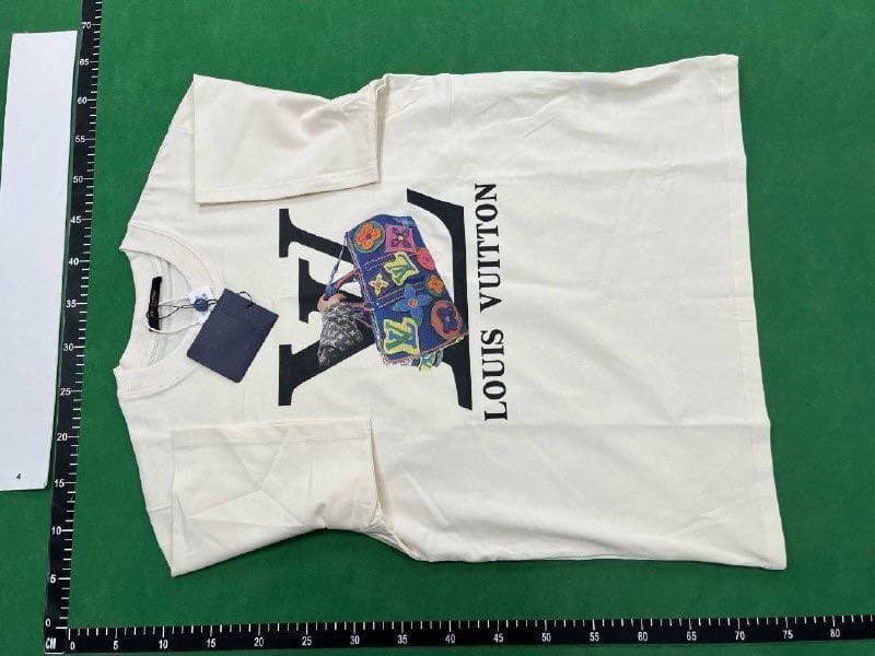 Louis Vuitton Tee -4