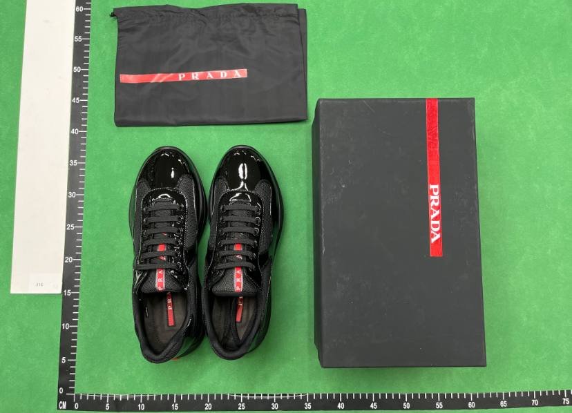 Prada       -2