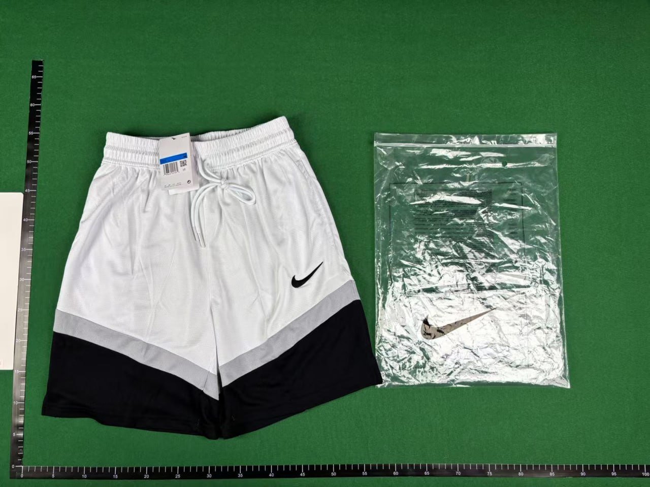 Nike shorts -2