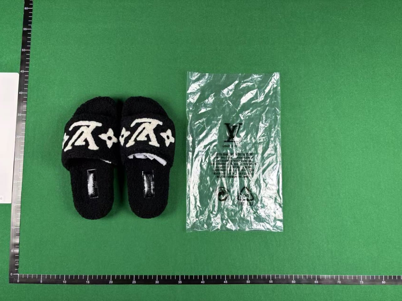 LV cotton slippers -3