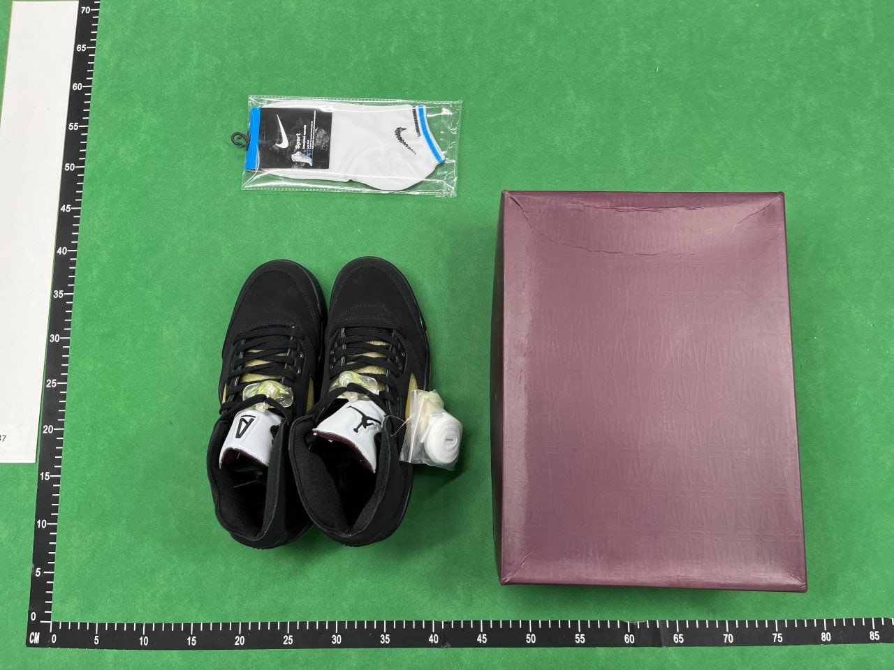 Air Jordan 5      -2