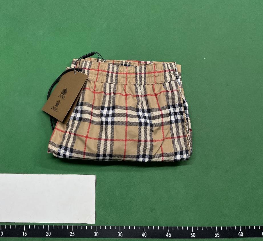 Burberry shorts -3