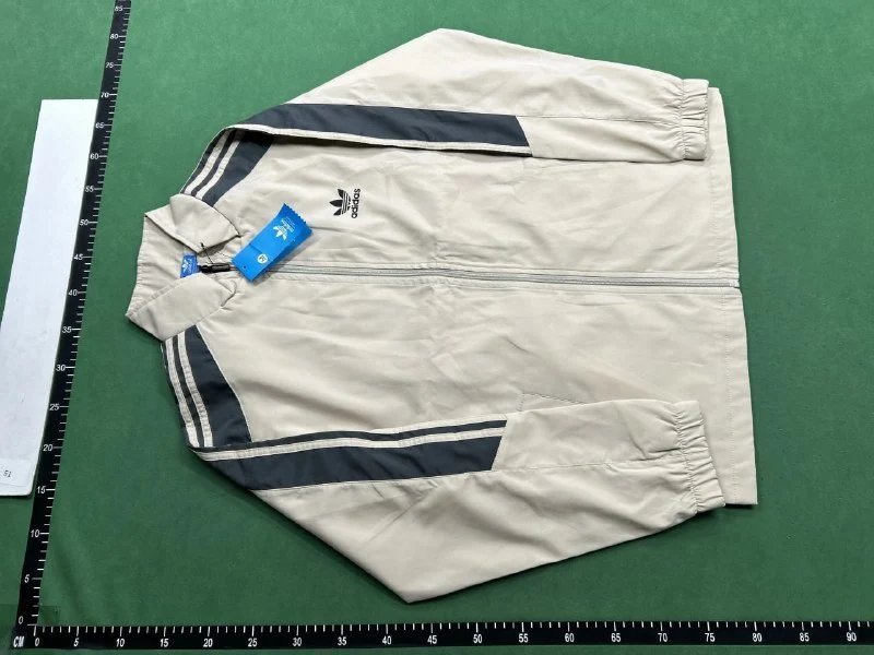  Adidas sports suit -2