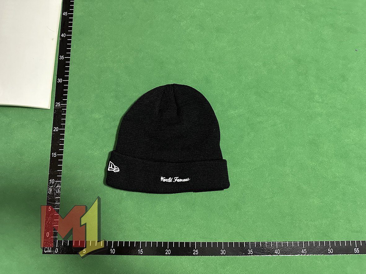 supreme Hat(+8 color）                                                                      -4