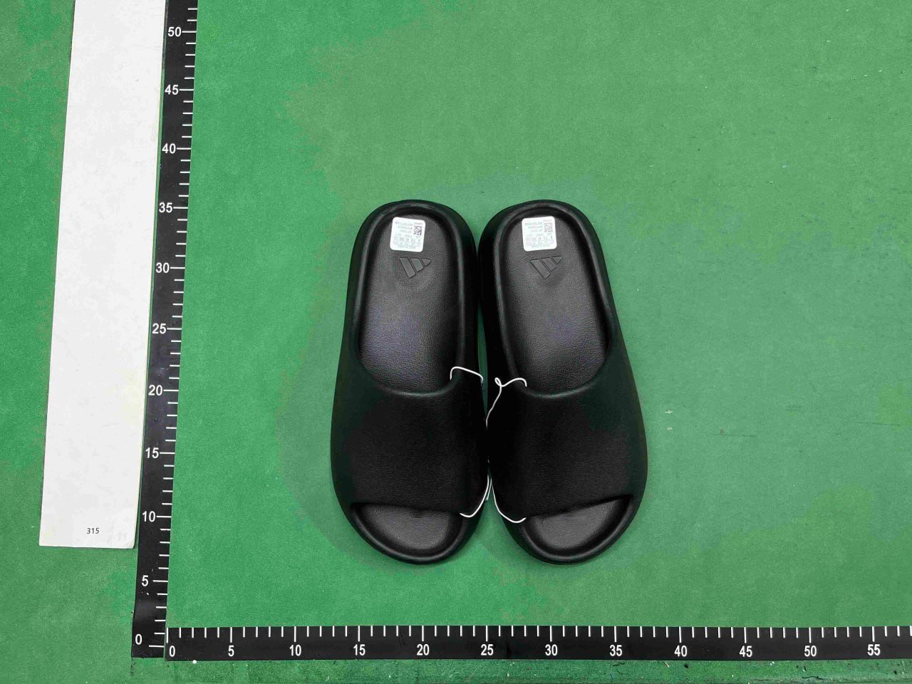 Adidas Yeezy Slide （All color） -3