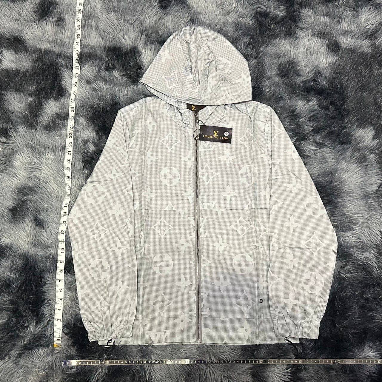 LV COAT -2
