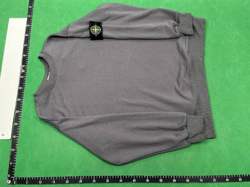 Stone Island Hooded Sweatshirts & Crewneck Sweaters [9 Styles] -3