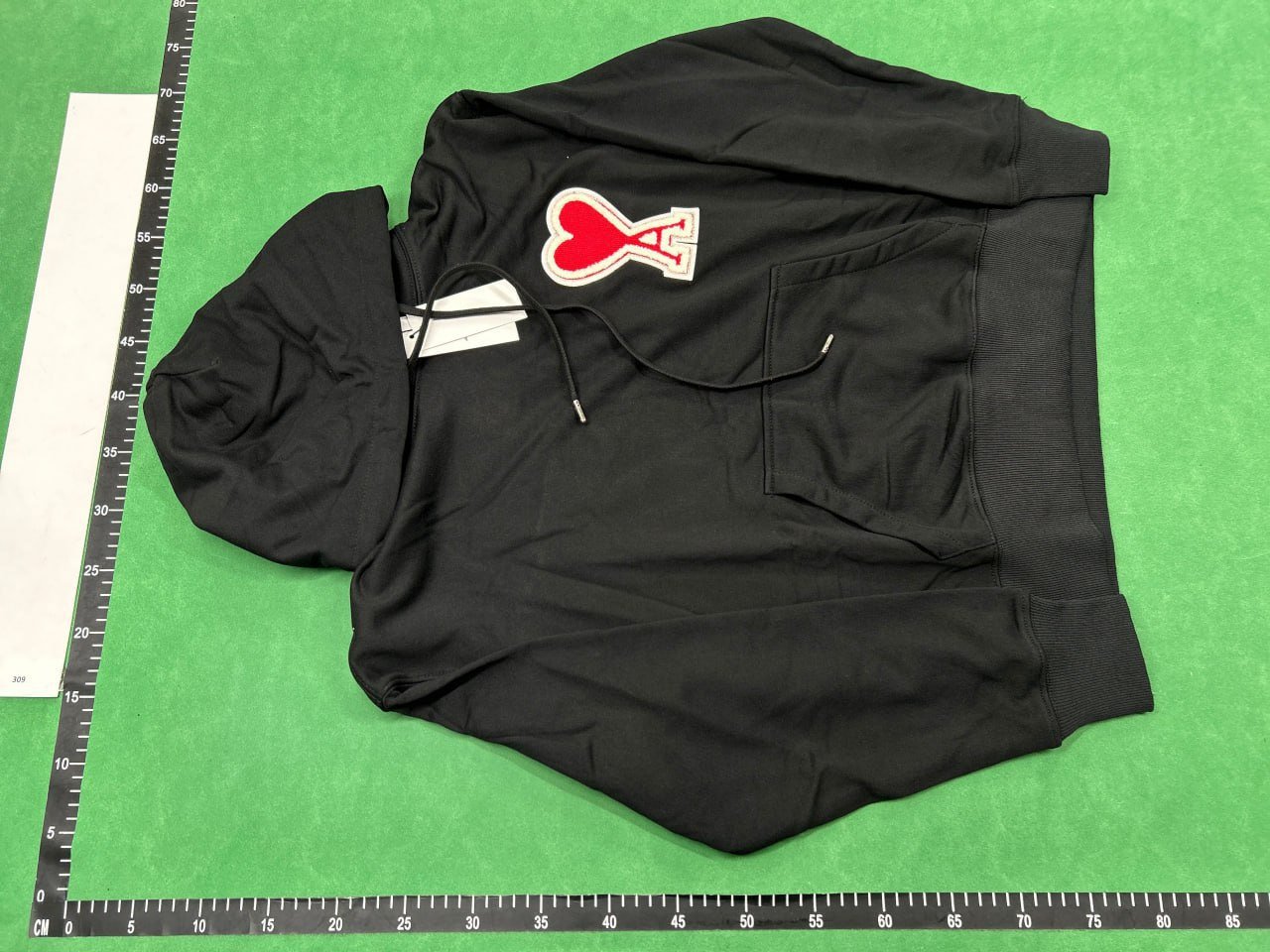 AMI Paris Heart Logo Hoodie -3