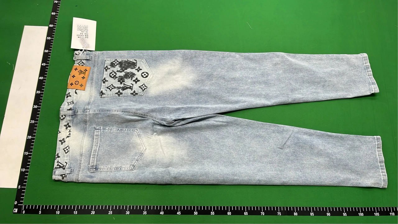  Louis Vuitton Jeans [25+ Styles] -2