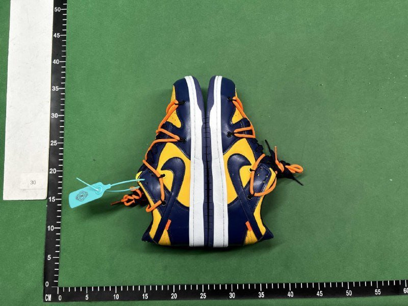 Nike Dunk Low Off-White Sneakers [Multiple Colorways] -3