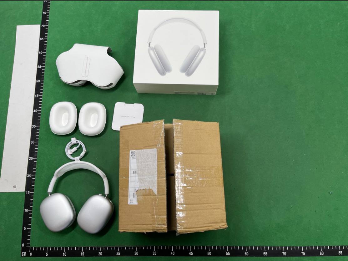 Apple AirPods Max Headphones -2