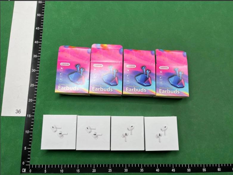 Apple AirPods Pro 2 USB-C Wireless Earbuds -3