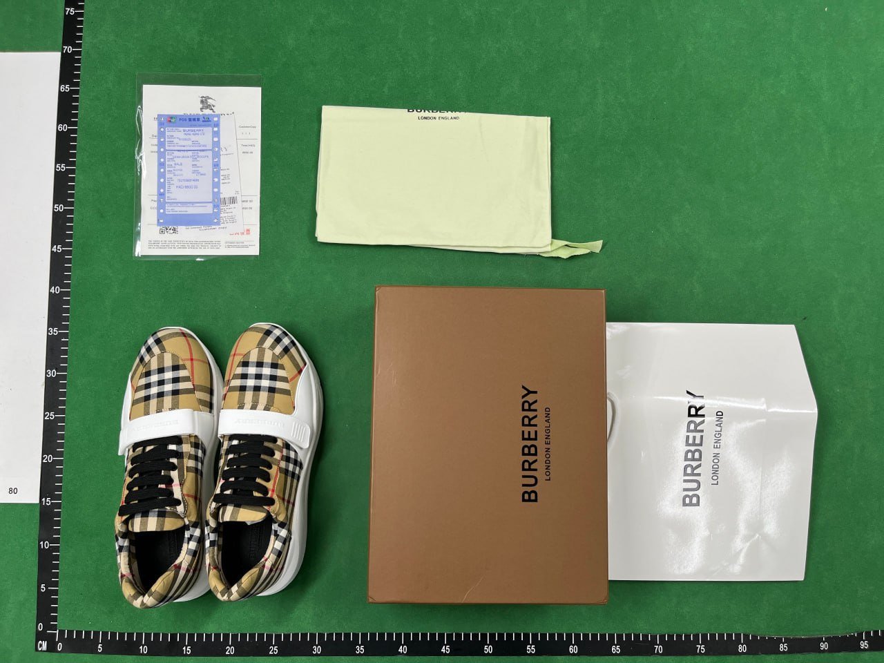 Burberry B22 Sneakers -1