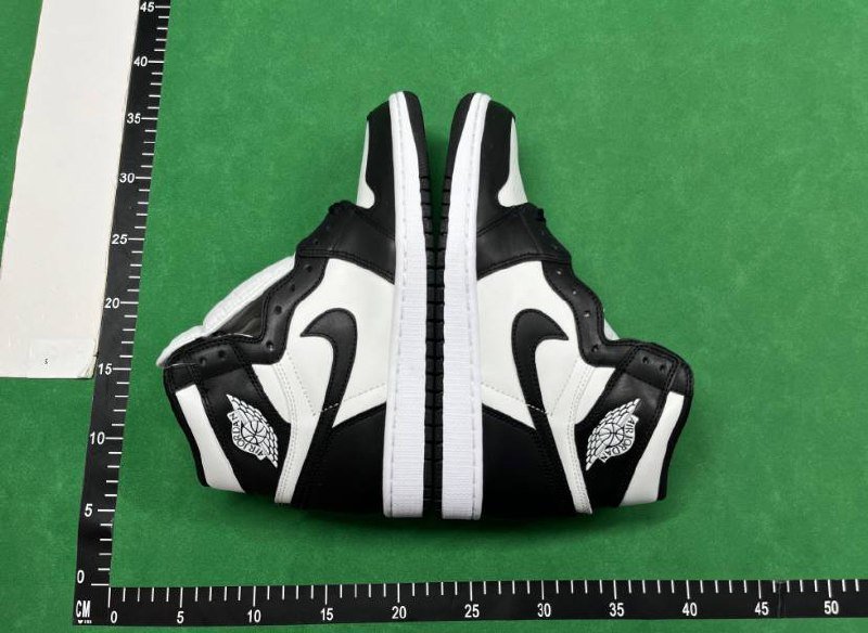 Nike Air Jordan 1 High Sneakers -3