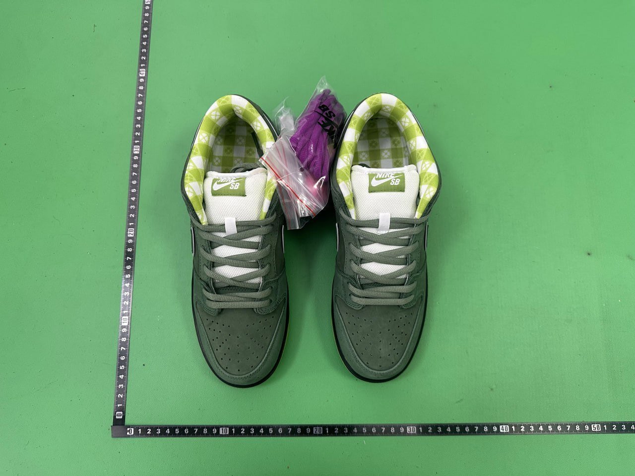 Nike Dunk Low Sneakers -1