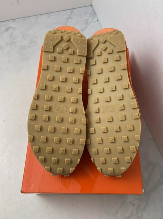 Nike Ldwaffle/Sacal Sneakers [FVBM0523ZCL] [Sizes: 36-45] -2