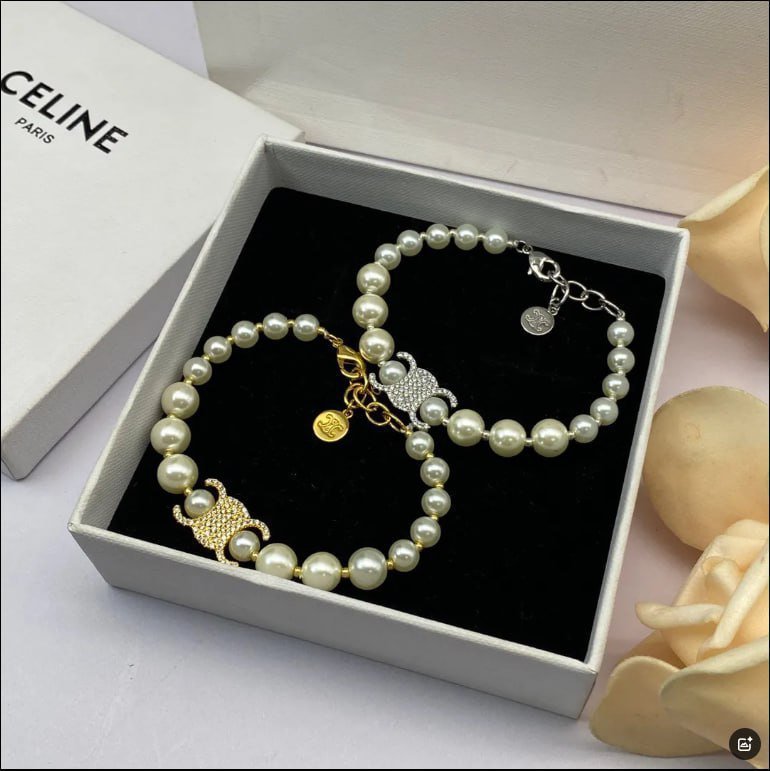 Celine Pearl Bracelet with Triomphe Motif [Valentino bracelet] -1