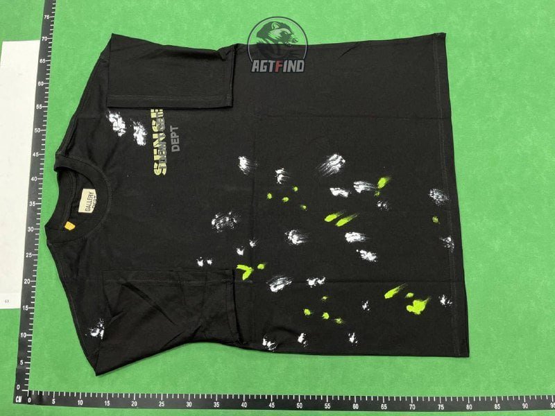 Gallery Dept. T-Shirt [Black & White Options] -2