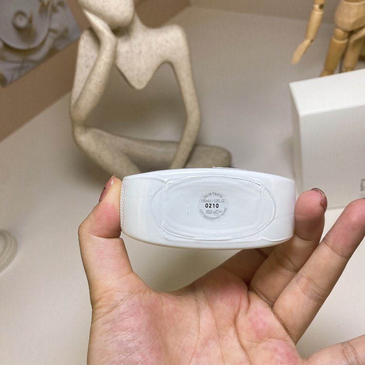 Lacoste Branco Perfume -3