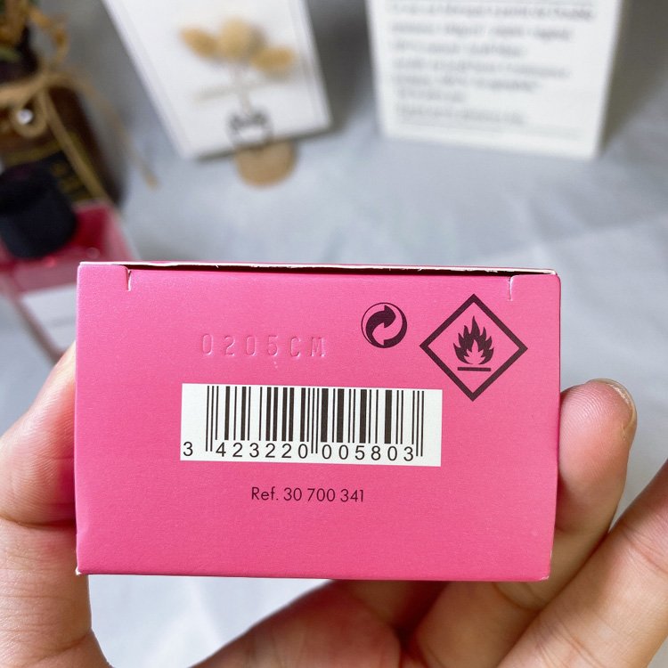 Dolce & Gabbana Queen No. 3 Limited Edition Perfume- -8