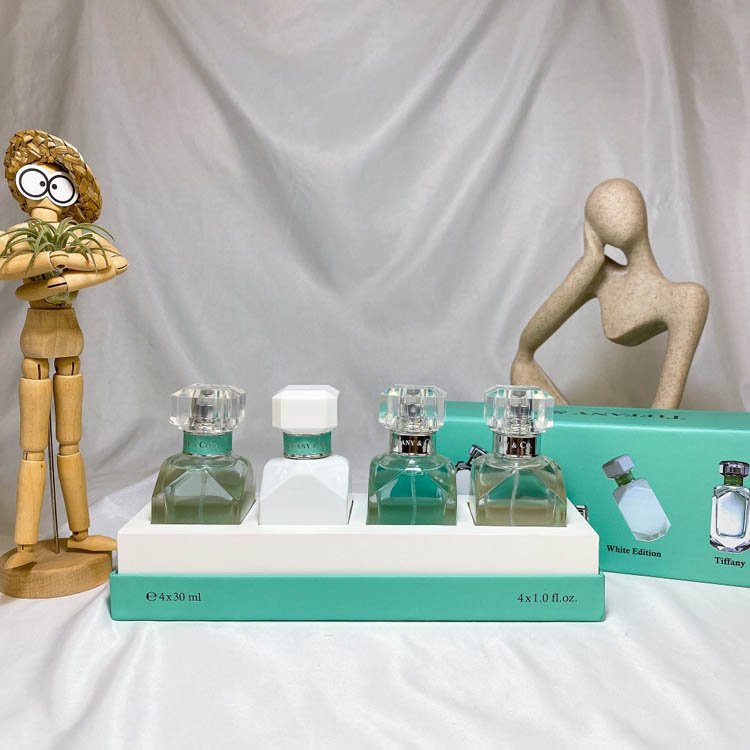 Tiffany Diamond Perfume Sample 4-Piece Set- -1