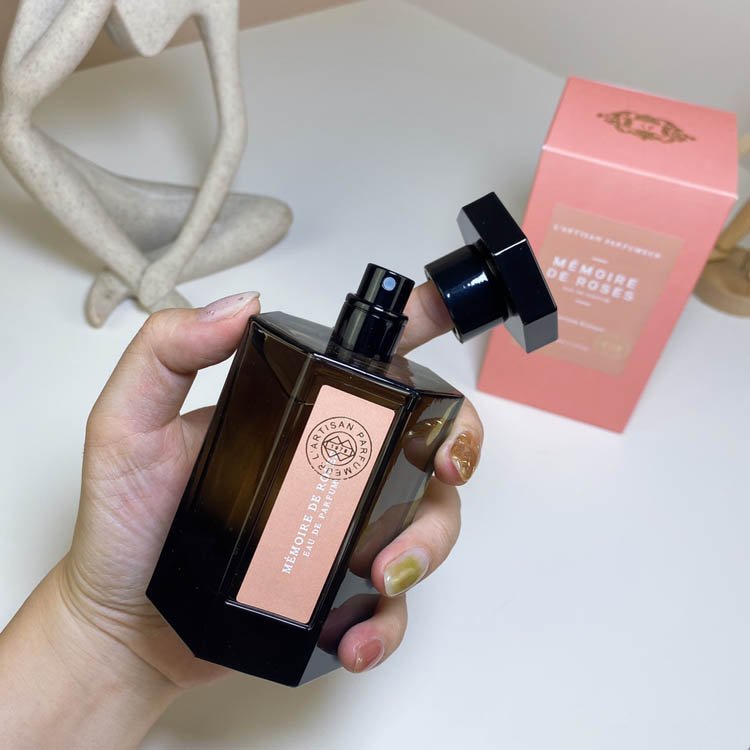 Artisan Rose Remembrance Perfume-3210                   -5