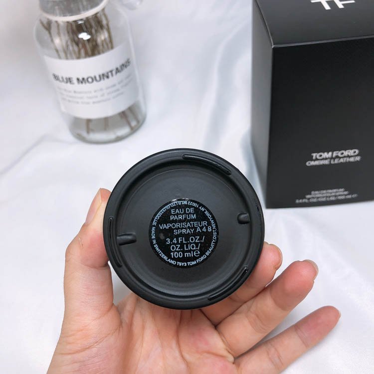 TOMFORD TF Light and Shadow Leather Eau de Toilette-3171                   -3