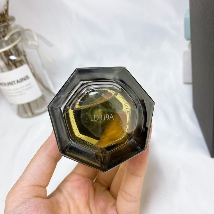 Artisan Absinthe Love Perfume-3078                   -3