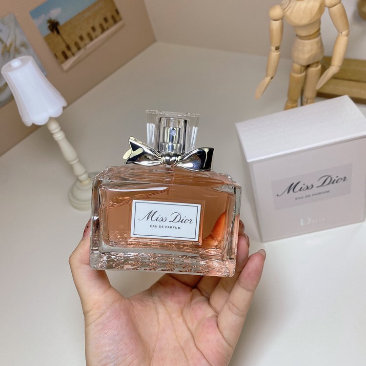 Dior Blooming Sweetheart EDP-3068                   -2